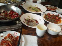 -深巷家味馆.湖北头牌红烧鱼头拌饭(黄陂店)