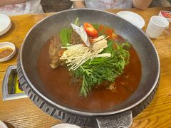 -喇喇排骨火锅·传统韩式脊骨汤(望京西园总店)