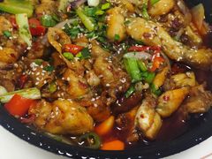 渝二哥碳火蛙锅-还是那家•秘制活鱼现烤•香辣美蛙(独墅湖邻里中心店)
