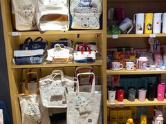 -九木杂物社(新一城店)