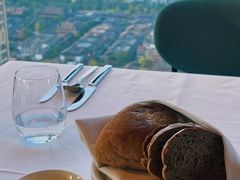 -云厨·高空西餐厅(成都瑯珀·凯悦臻选酒店)