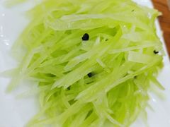 拌莴笋丝-南磨房食府(燕莎奥特莱斯购物中心店)