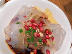 -诚铭记·虾仁汤包·成都小吃(融创店)