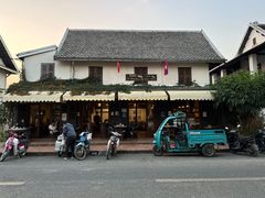 -Le Banneton Café French Bakery