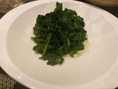 五粮液炒豆苗-北京四季酒店·采逸轩