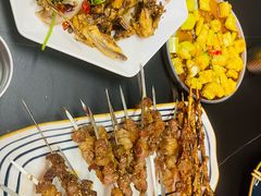 -许哥东北烧烤·铁丳烤串·宫后夹肉(繁花中心店)