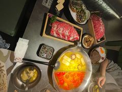 -湊湊火锅·茶憩(杭州湖滨银泰in77店)