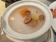 -雍和会海鲜姿造自助(湖东路店)