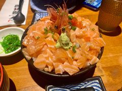 三文鱼火山丼-魔丼屋(日月光店)