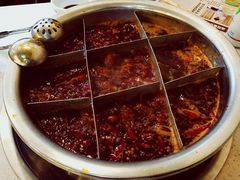 -朱氏胖子烂火锅(洪崖洞店)
