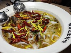 -太二酸菜鱼(菱角湖万达店)