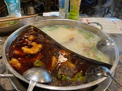 -肖肖酸萝卜鱼火锅(总店)