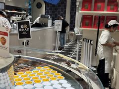 -HOT CRUSH趁热集合·现烤面包(环球港店)