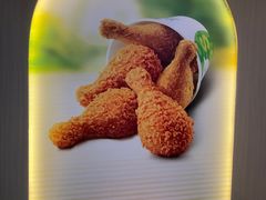 -蓝精灵乐园·世茂精灵之城主题乐园