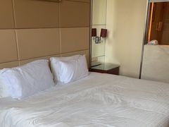 -山明水秀大饭店