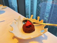 -云厨·高空西餐厅(成都瑯珀·凯悦臻选酒店)