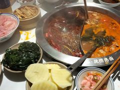 -卤校长重庆火锅(国兴店)