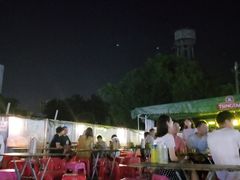 -八一湛江生蚝(文明东路总店)
