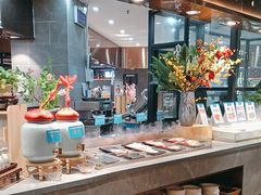-遇上西雅图多融合海鲜自助餐厅(中房金谊广场店)
