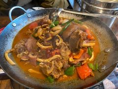 -富正毅三下锅·湘西韵味(天门山索道店)