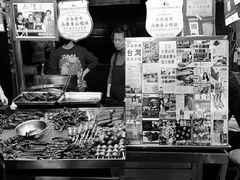 -六合夜市