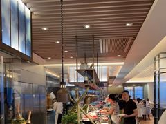 自助取餐区-云端西餐厅(南宁龙光那莲豪华精选酒店)