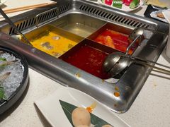 -海底捞火锅鲜切牛肉主题店(长寿路店)