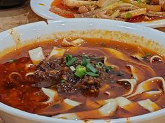 -雷祖芳老妈蹄花店
