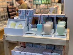 -名创优品(江南新地店)
