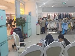 -小鬼当佳儿童摄影(房山龙湖熙悦天街店)