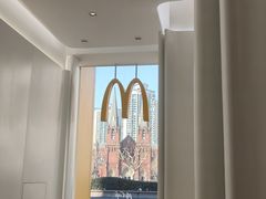 -麦当劳(徐汇漕溪北路百脑汇店)