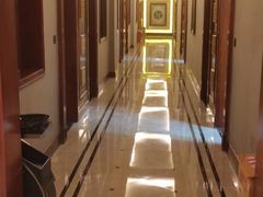 -花湖会所·高端水疗商务泡浴SPA(高新店)