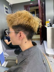 -藤野造型烫发染发