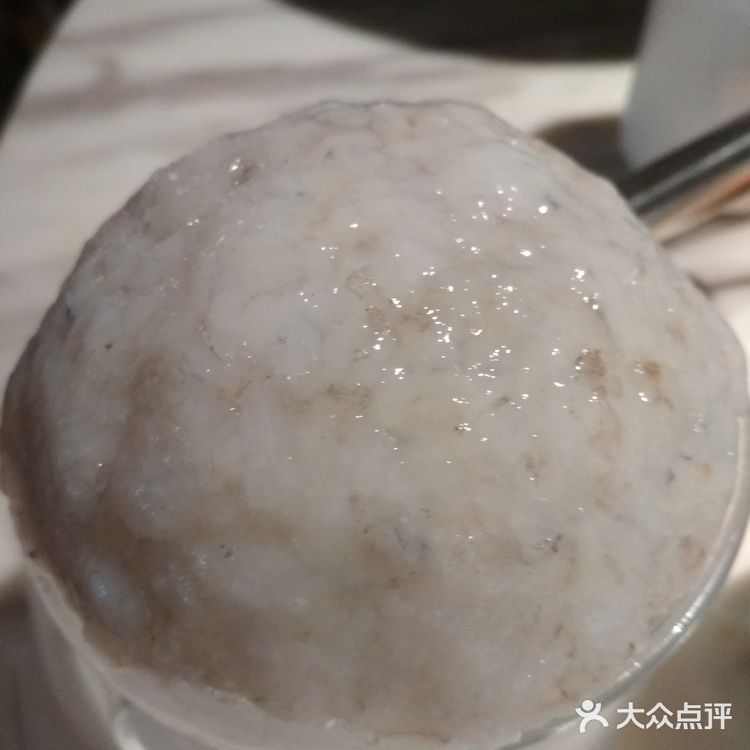 服务：服务非常周到，主动倒水加汤