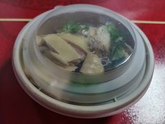 腿部-泰煌鸡·上海白斩鸡·鸡汤面(万航店)