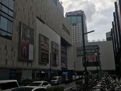-中航城君尚购物中心