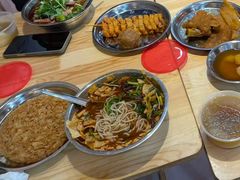 -柳州肥姨妈大骨螺蛳粉(东靖路店)