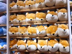 -名创优品(江南新地店)