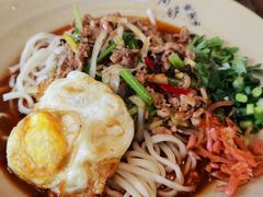 -方铲铲·成都板凳面(滨江银泰店)