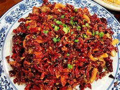 -黄桷树曹家私房菜(江与城店)