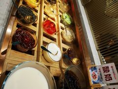 -山焱·炭火自助烤肉(周浦万达店)