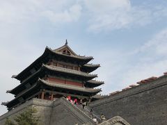 -城墙带状公园-大同古城墙广场停车场