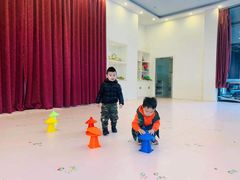 -爱婴堡呗早教中心(绿地·乐和城·壹天地时尚广场店)