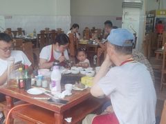 大堂-佘记全家福芋儿鸡(向阳街总店)