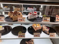 -卷们·现制生日蛋糕·蓝风车动物奶油(金源店)