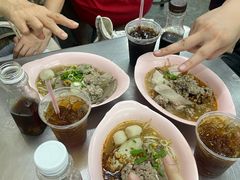 -榮泰米粉湯(Left Shop)