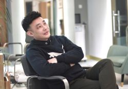 -发饰美男士增发补发假发定制店