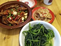 -老三样·美食研究中心(世贸路店)