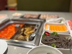 -海底捞火锅(宝龙广场夜宵主题店)