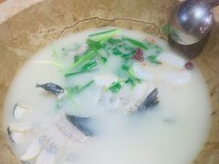 -鲜呦蒸汽石锅鱼(北辰路店)